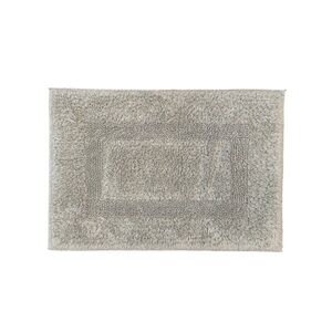 Luxurious Gray Bath Mat